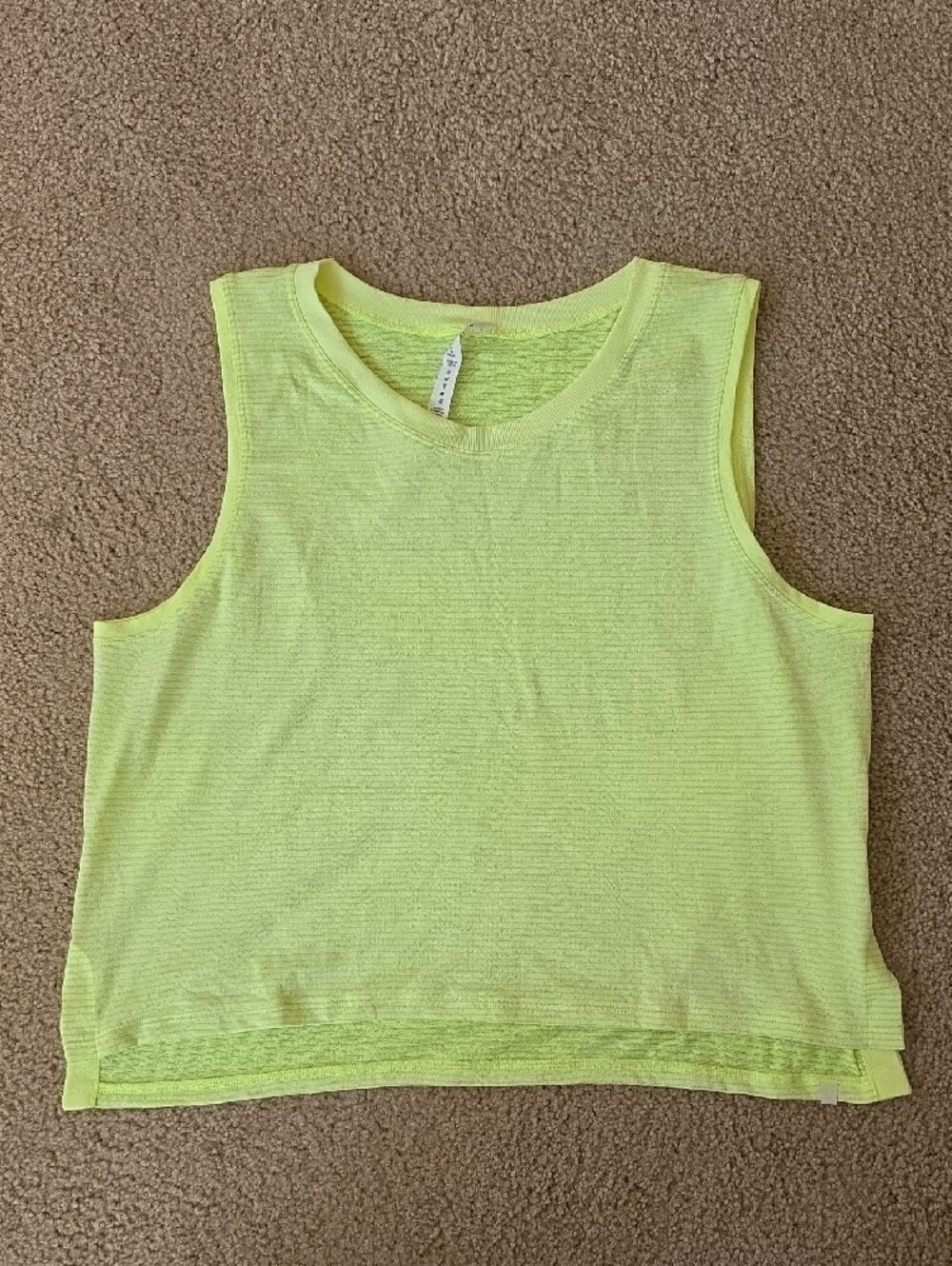 NWT LULULEMON Train to Be Tank Top (SIZE 12)